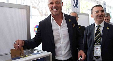 Sadettin Saran oyunu kullandı