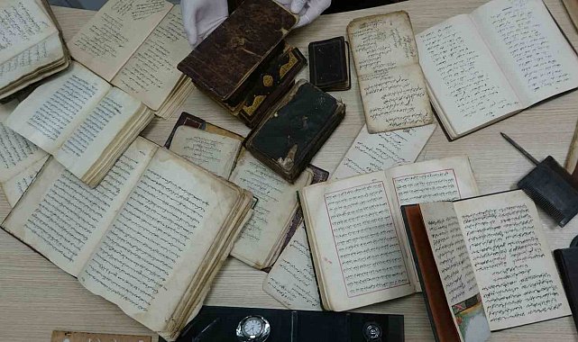 Şair ve yazarların kayıp eserleri asırlar sonra gün yüzüne çıkıyor