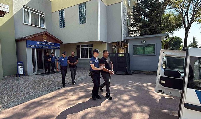 Sakarya'da 2 çocuğun yaralandığı, 4 evin yakıldığı kavgayla ilgili 4 şüpheli tutuklandı