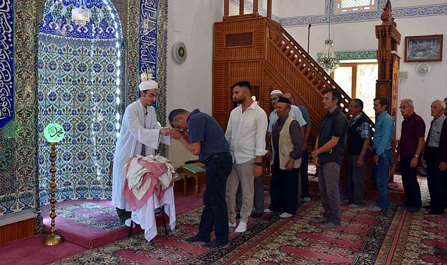 Sakarya'da Sakal-ı Şerif'e yoğun ilgi