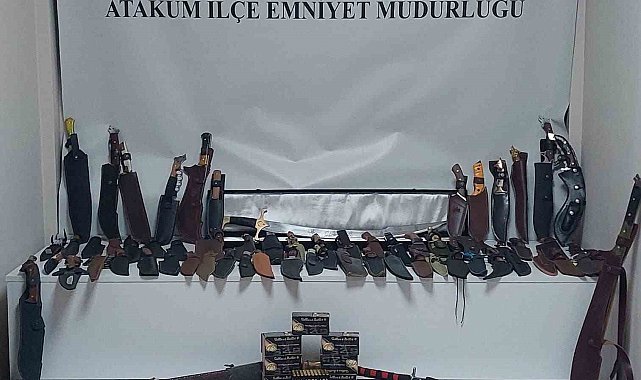 Samsun'da polis ruhsatsız silah ve çok sayıda bıçak ele geçirdi