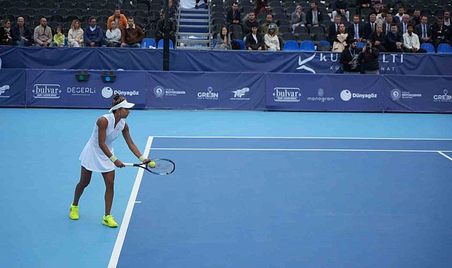 Samsun'da uluslarası tenis heyecanı: 26 ülkeden 55 kadın sporcu korta çıkıyor