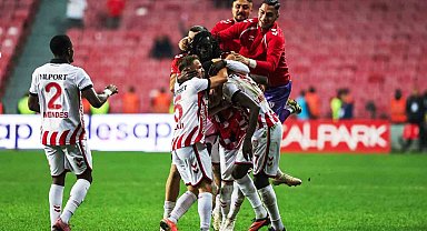 Samsunspor, 3 galibiyetini de ligin yeni ekiplerine karşı aldı