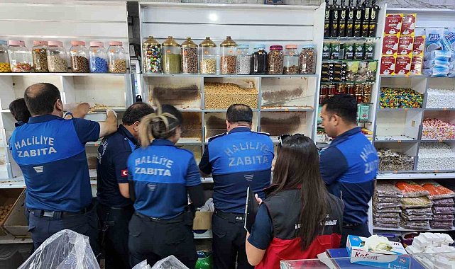Şanlıurfa'da son tüketim tarihi geçmiş yüzlerce ürün imha edildi