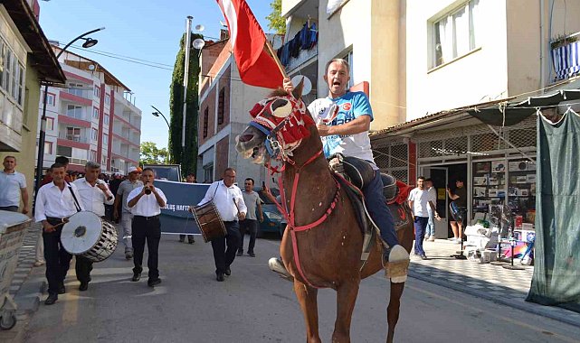 Selendi, Cirit ve Tütün Festivali başladı