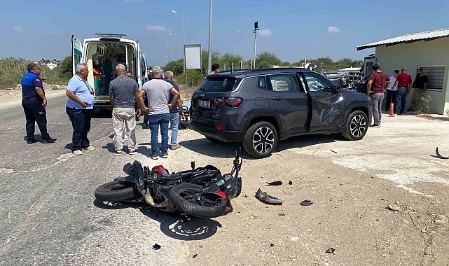 Serik'te cip ile motosiklet çarpıştı: 1 yaralı
