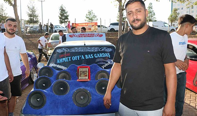 Ses sistemi ve egzoz sesi ile kendilerinden geçtiler