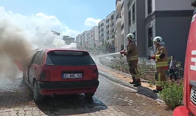 Seyir halindeki Tofaş alev alev yandı