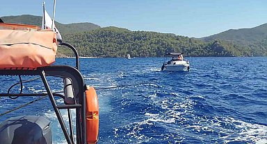 Şeytan adası açıklarında sürüklenen tekne kurtarıldı