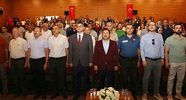 Siirt'te bağımlılıkla mücadele için farkındalık sempozyumu düzenlendi