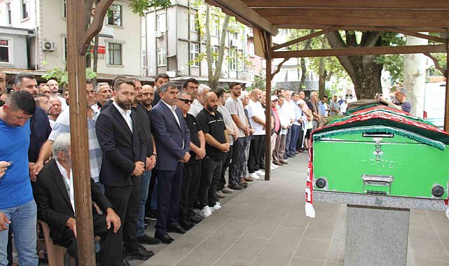 Silahlı kavgada hayatını kaybeden taraftar son yolculuğuna uğurlandı