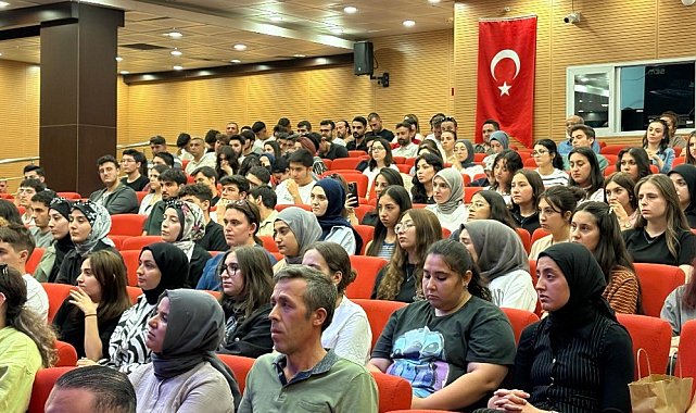 Sincan'da öğrenciler başarı hikayelerini anlattı