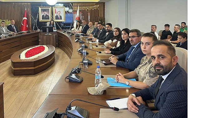 Şırnak'ta kadına yönelik şiddetle mücadele toplantısı yapıldı