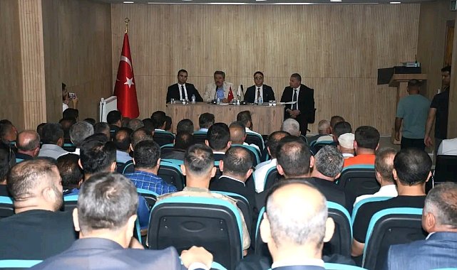 Şırnak'ta muhtarlarla istişare toplantısı yapıldı