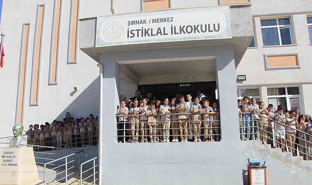 Şırnak'ta yeni eğitim öğretim döneminin ilk zili çaldı