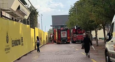Şişli'de bulunan Cemal Reşit Rey Konser Salonu'nda yangın paniği