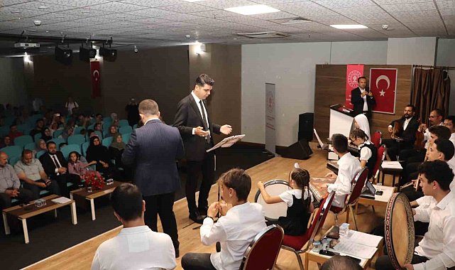 Sivas'ta çocuklardan Mevlid-i Nebi Haftası'na özel konser