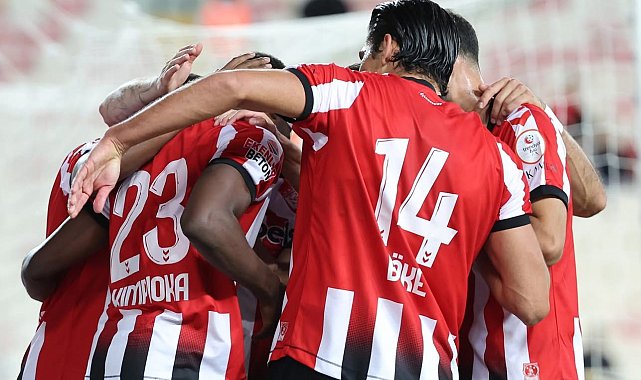 Sivasspor - Serik Spor maçının gelirleri Gazze'ye bağışlanacak