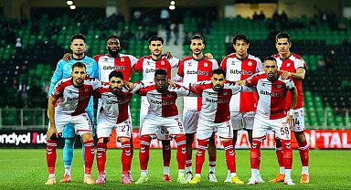Sivasspor'dan Sakaryaspor maçında kural hatası iddiası