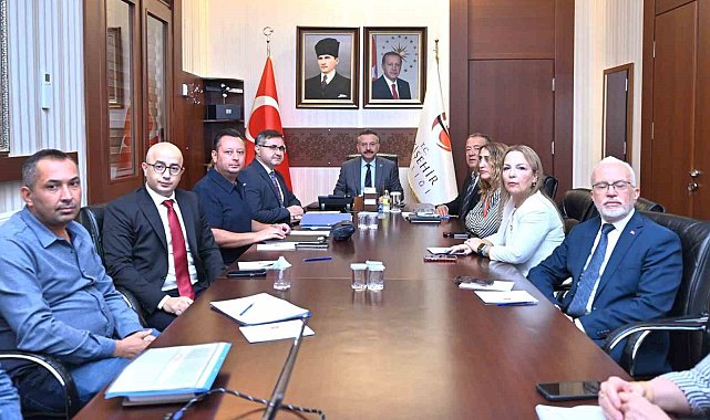 Sokak hayvanları için toplantı yapıldı