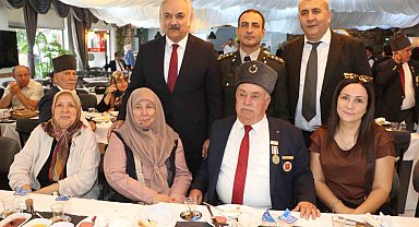 Söke'de Gaziler Günü'nde Şehit ve Gazi Aileleri onuruna kahvaltı düzenlendi