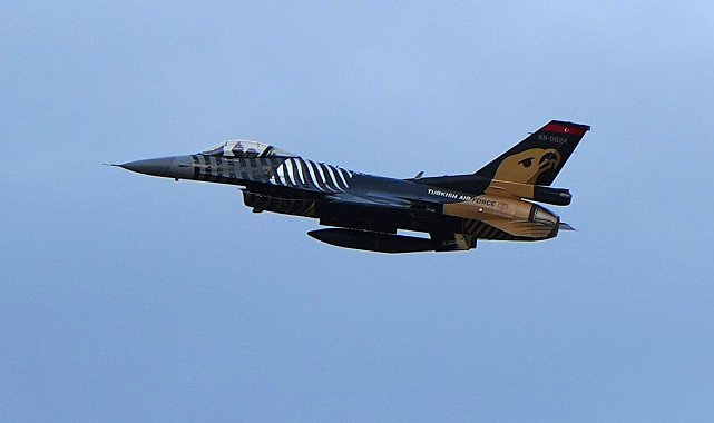 SOLOTÜRK Balıkesir'de nefesleri kesti
