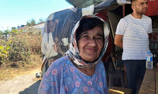 Son durakta otobüsten inmeyen kadın için şoförler seferber oldu
