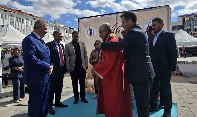 Sorgun'da Ahilik Haftası'nda iki esnafa ödül
