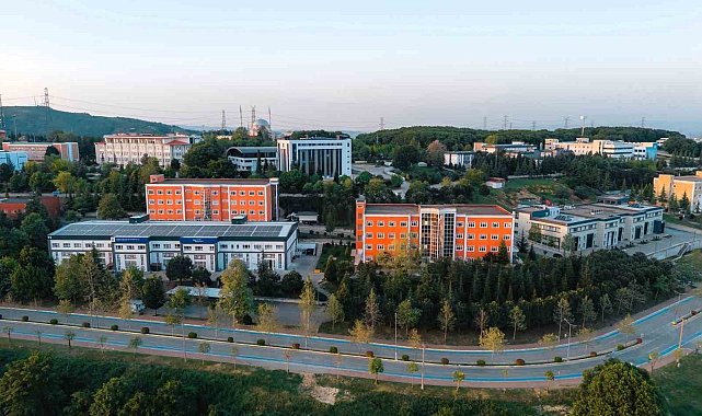SUBÜ'den 7 isim en etkili bilim insanları listesinde