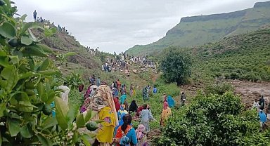 Sudan'da heyelan bir köyü yuttu: Binden fazla kişi öldü