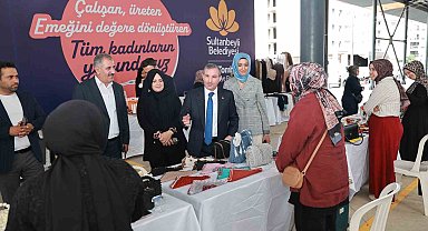 Sultanbeyli Belediyesi Kadın El Emeği Pazarı açıldı