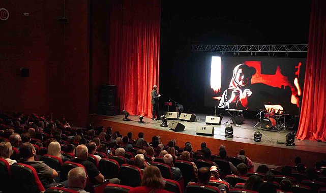 Sunay Akın Bilecik'te zafer ve kurtuluşu anlattı