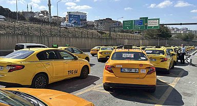 Taksicilerden 'korsana hayır' konvoyu