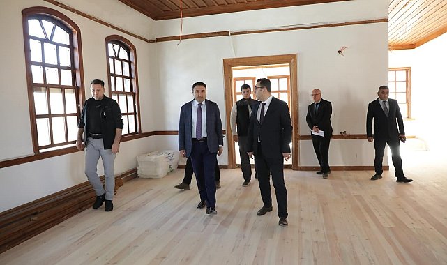 Tarihi konaklara inceleme