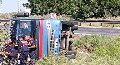 Tarsus'ta cezaevi ring aracı devrildi: 12 yaralı