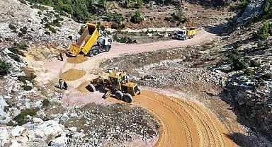 Tarsus'ta mahallelerin ulaşım sorunu çözülüyor
