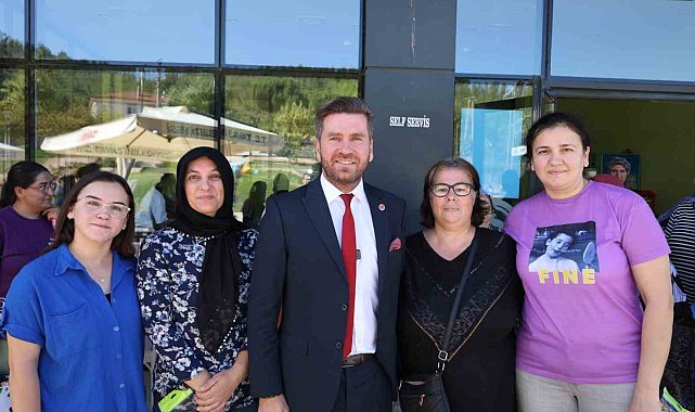 Tavas Belediyesi kırsal mahallerde yaşayan kadınlar için yüzme kursu başlattı