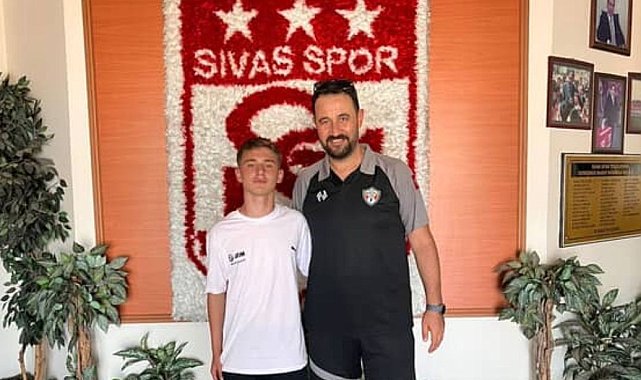 Tavşanlı İdmanyurdu'nun genç yıldızı Hasan Tunç, Sivasspor'da