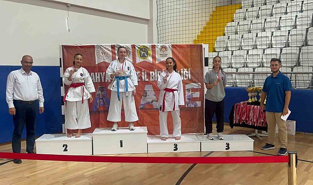 Tavşanlı'da karate heyecanı
