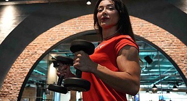 Tavsiye üzerine başladı şimdi Türkiye'yi temsil ediyor