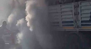 Tekirdağ tır alevlere teslim olmadan söndürüldü