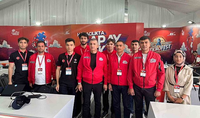 TEKNOFEST 2025'te Azerbaycan rüzgarı esti