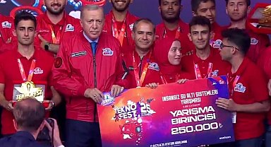 Teknofest 2025'te gençlere övgü: Sizler ülkemizin aydınlık geleceğisiniz!
