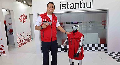 TEKNOFEST'te robot köpek ve insansı robotlar ilgi odağı oldu