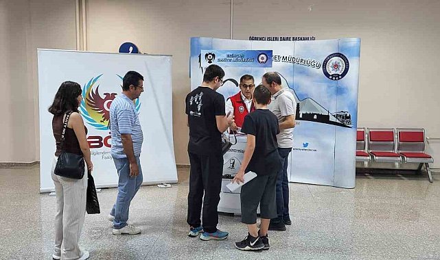 TEM ekipleri üniversiteli gençleri bilgilendirdi