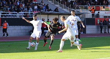 TFF 2. Lig: Kastamonuspor: 1- İnegölspor: 3