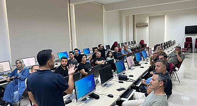 Tokat'ta öğretmenlere yapay zeka eğitimi