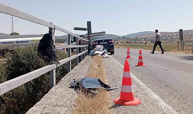 Tokat'ta otomobil bariyerlere çarptı: 1 ölü, 2 yaralı