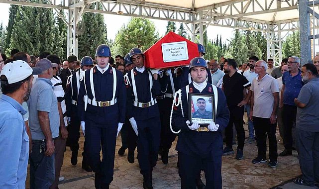 Topçu Er Edip Can Karar, Adıyaman'da son yolculuğuna uğurlandı