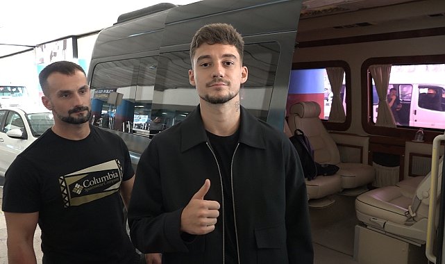 Trabzonspor, Ernest Muçi'yi Trabzon'a getirdi